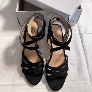 XOXO Elegant Black Strappy Sandals